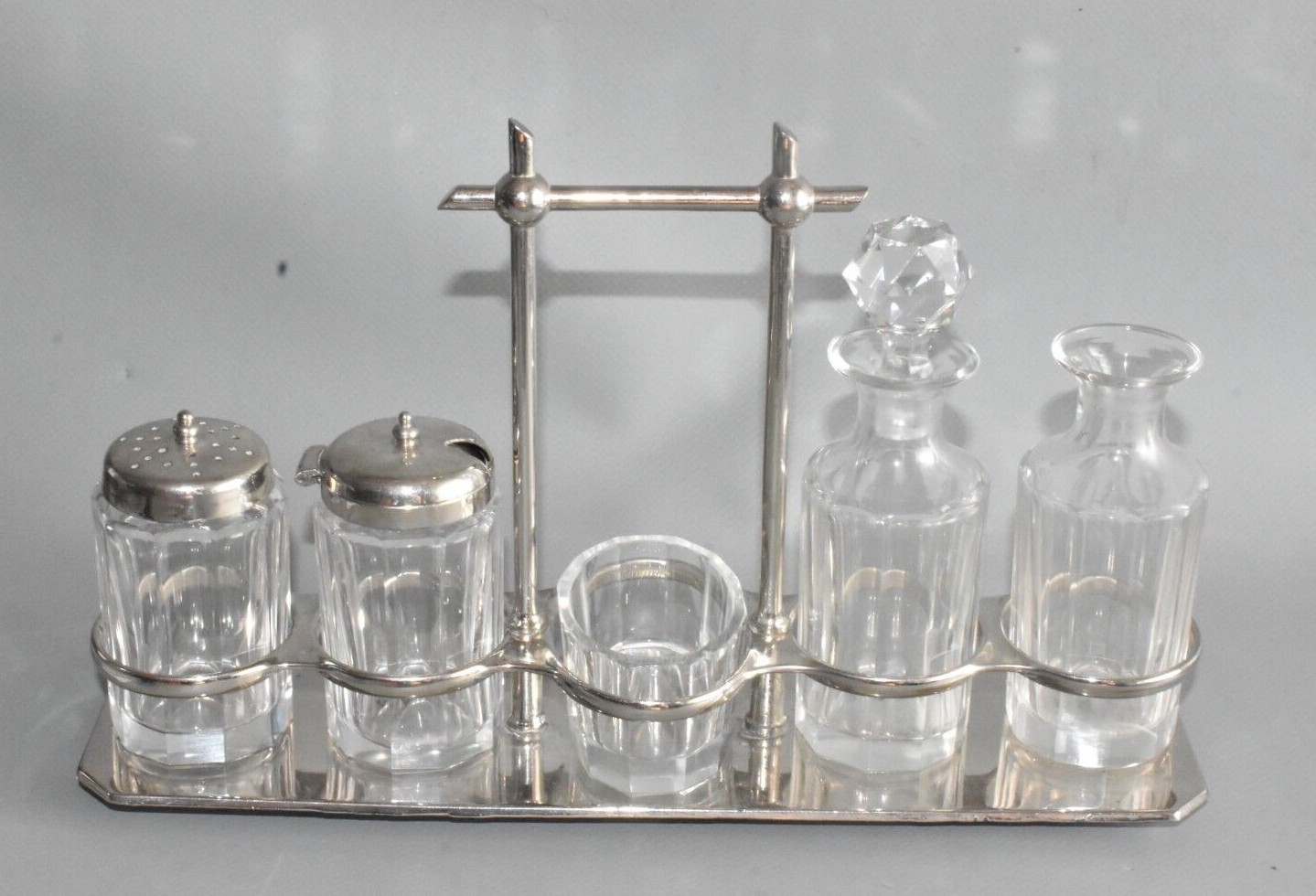 Antike Gewürz Menage mit Hersteller Stempel Chrom Glas Metall 26,3 cm Fach #A4