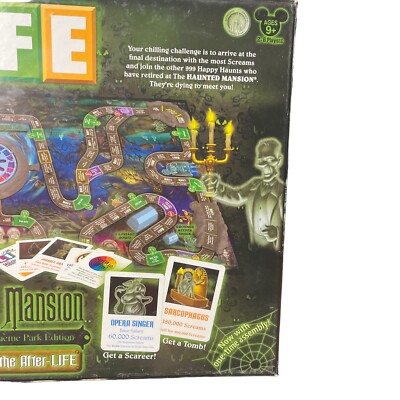 Disney The Game of LIFE - Haunted Mansion Theme Park Edition