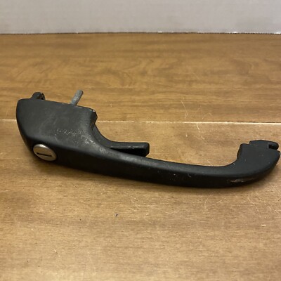 Volkswagen Transporter - Caravelle T3 1986 front door exterior handle No Key