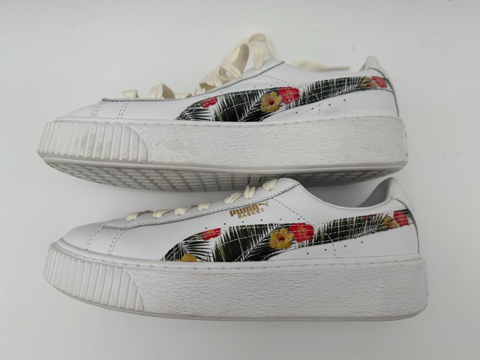 Puma Kids Unisex Basket Platform Aloha Size 6.5C White image 7