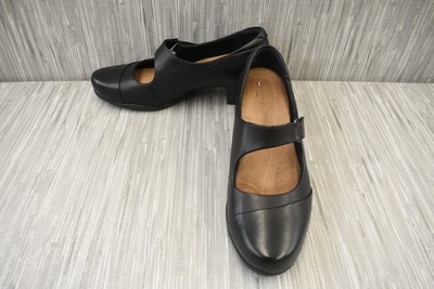 clarks rosalyn wren black leather