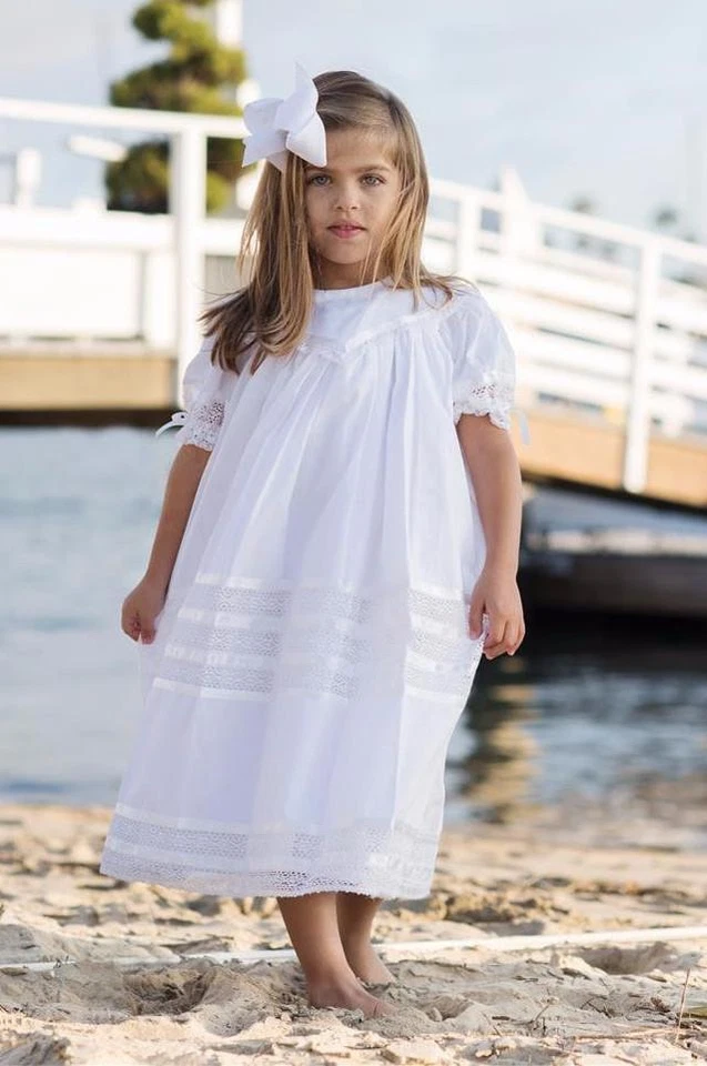 Savannah - Niña Flor de Encaje Foto 2 de 4