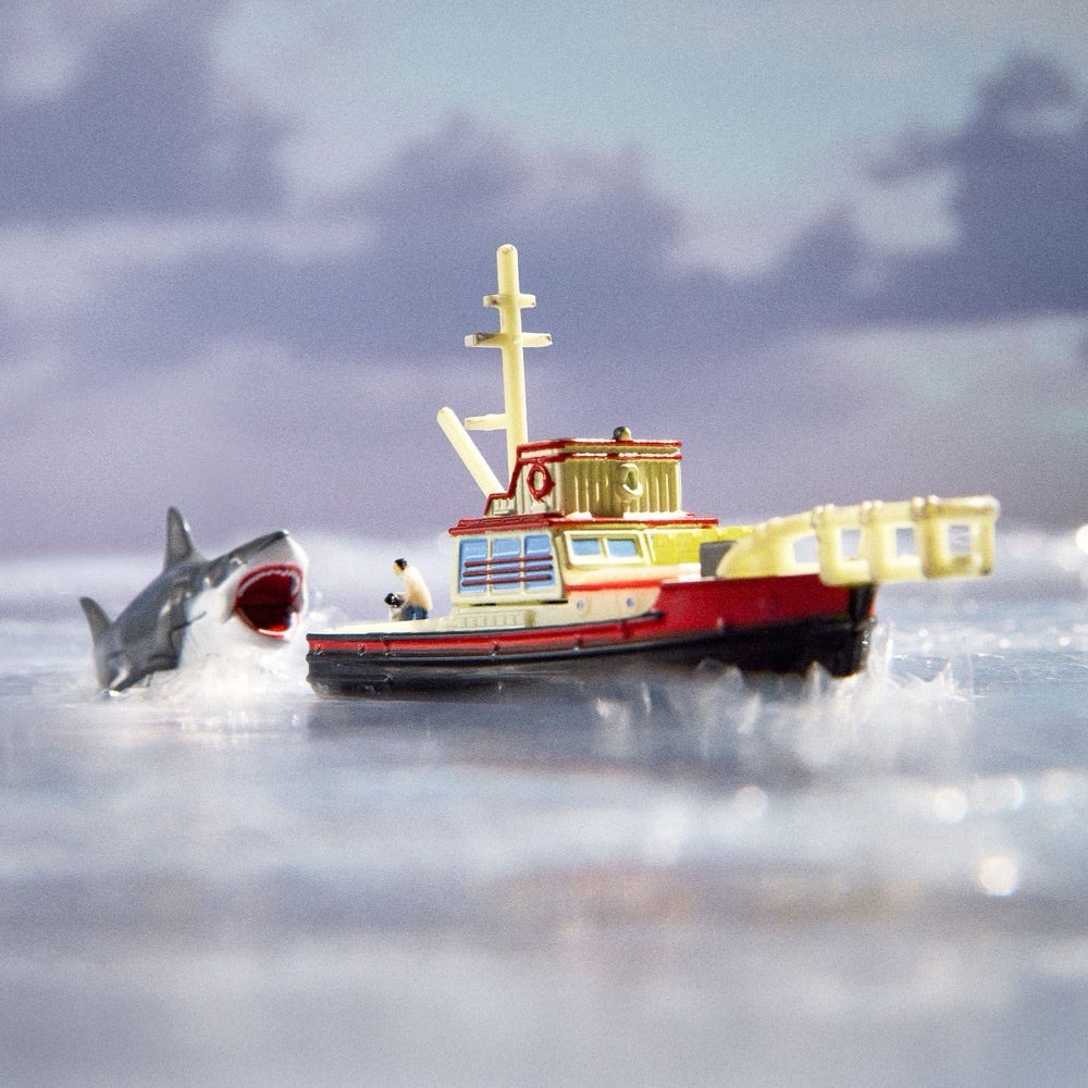 SDCC 2025 MATTEL EXCLUSIVE HOT WHEELS JAWS 50th ANNIVERSARY SET