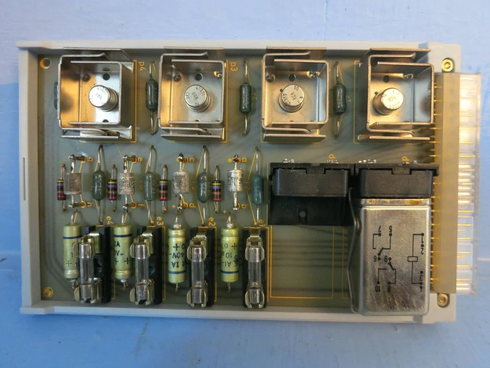 NEW Siemens TS 721 V 33 350a 2x15V 60mA Board PLC 3TS721T34 303 BI.1 E 55/MA-W - Image 3 of 4