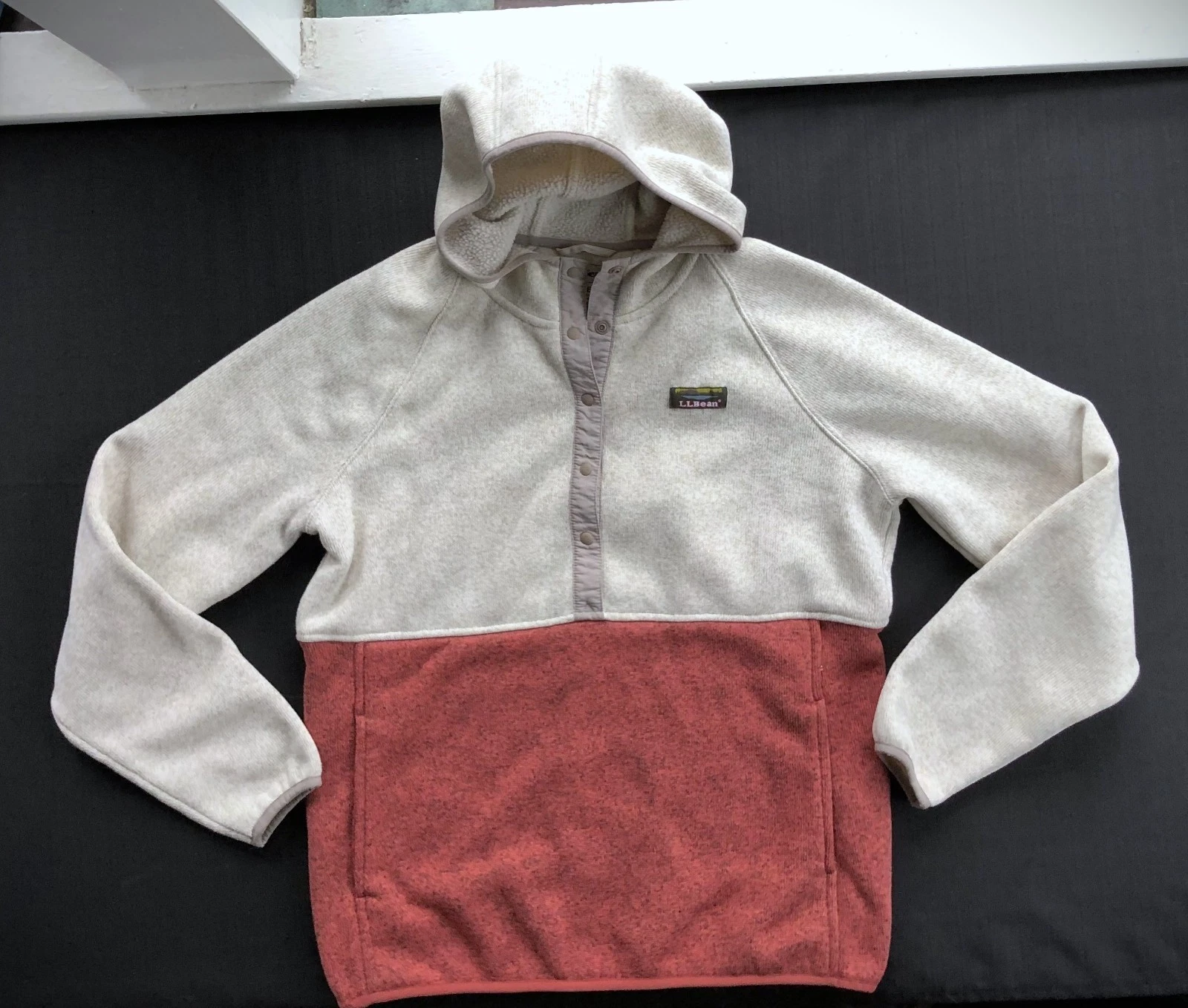 L.L. Bean Jacket Women MEDIUM Tan Red Hoodie Outdoors Camp Casual Snap