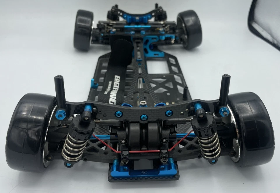 For parts Tamiya TB03 TB-03 Eagle racing chassis only - Image 4 of 4