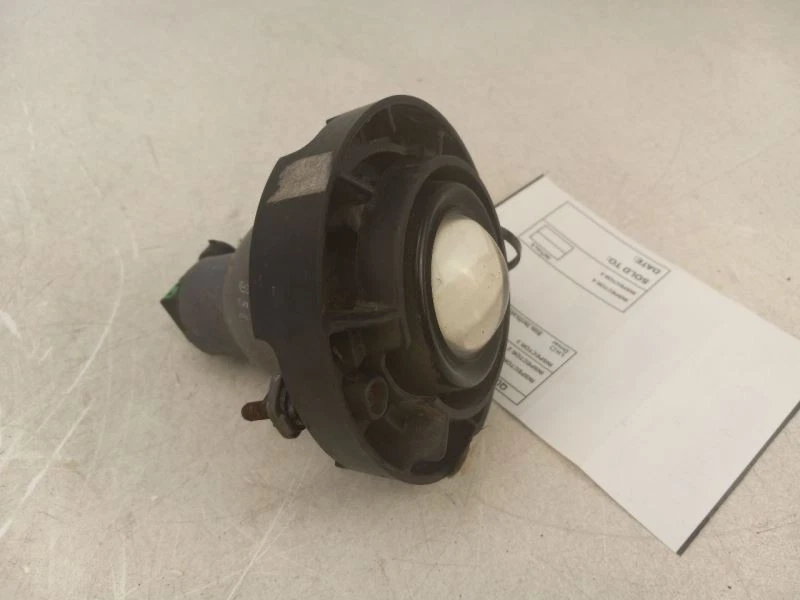 Faro antiniebla parachoques delantero Chevrolet Cobalt 2005-2010 Foto 3 de 4