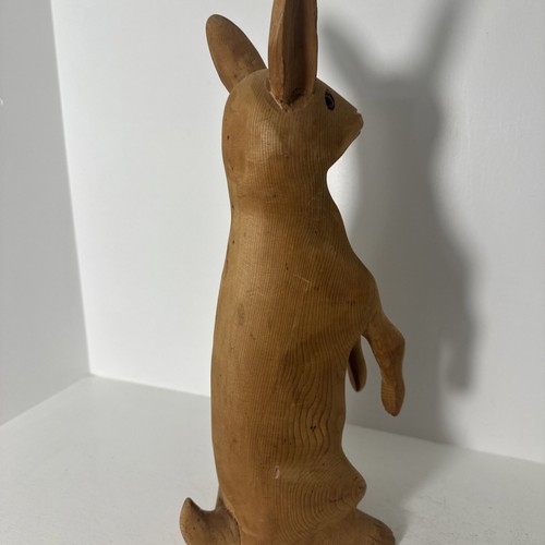 Vintage Hand Carved Wooden Rabbit 16 Inches Folk Art Made in Canada - Picture 6 of 11