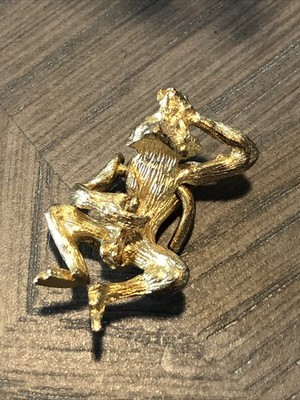 EROTIC GOLD MONKEY NECKLACE GRAPHIC ADULT HUMOR ART