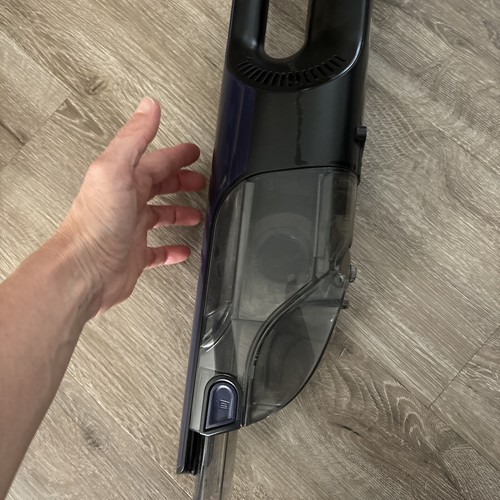 Shark CH964AMZ 2-in-1 Cordless Portable Handheld Vacuum Ultra-Cyclone, Purple - Picture 6 of 9