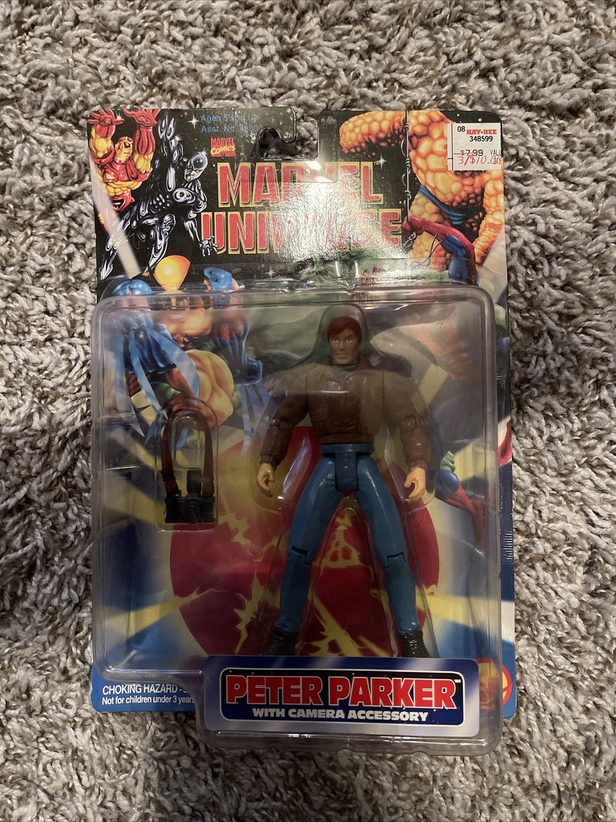 Peter Parker Spiderman Marvel Comic Universe Action Figure New