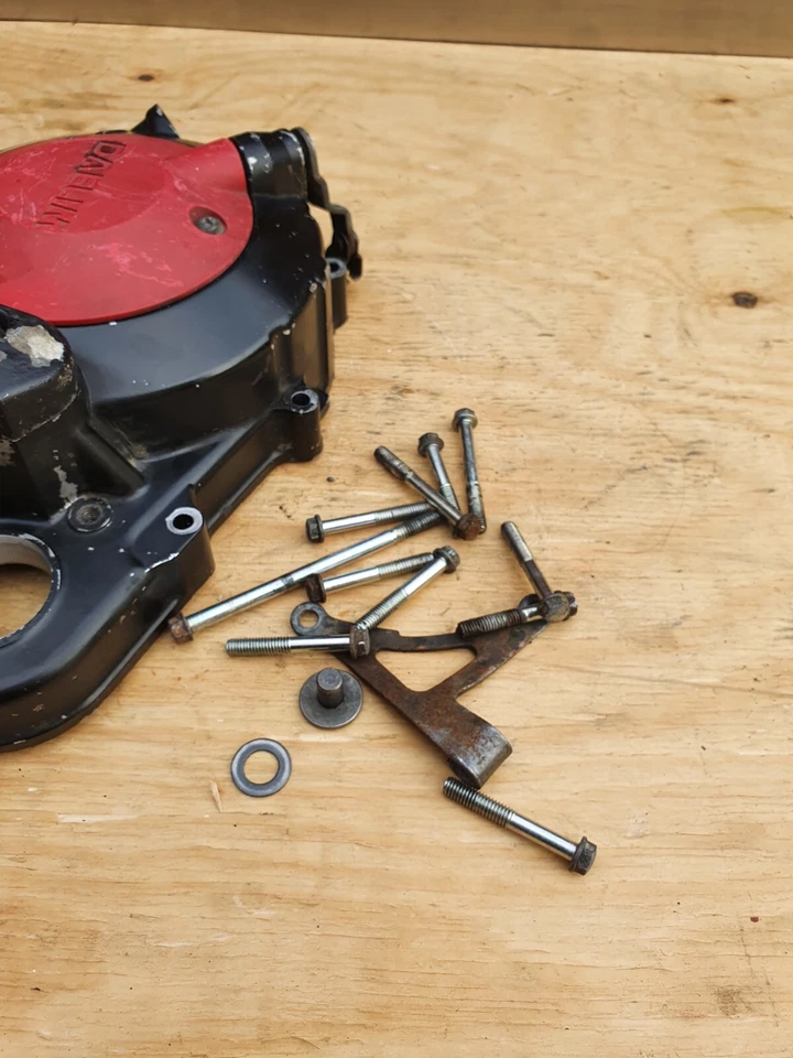 ♻️ Daelim VJF 125 Roadsport 2013 - 2018 Genuine Engine CLUTCH COVER ♻️ — 第 3/4 张图片