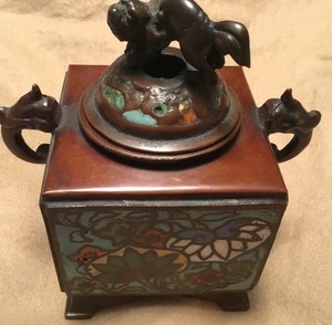 Chinese Cloisonné Bronze Snuff Box