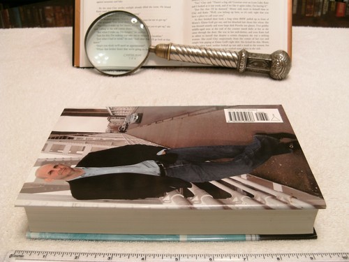 Harlan Coben *HOLD TIGHT* HC/DJ 1st Edition - 1st Printing - Picture 3 of 11