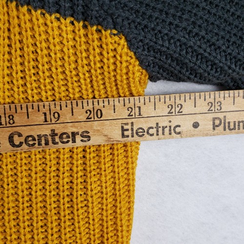Harry Potter Size L Hufflepuff Knit Hooded Sweater Gray Gold Colorblock Hogwarts - Picture 7 of 10