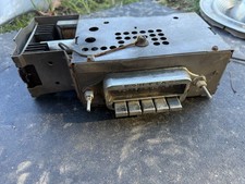 1959-60 Pontiac Super Delux Bonneville Catalina Delco Am Radio 989614 Push Butto 1959-60 Pontiac Super Delux Bonneville Catalina Delco Am Radio 989614 Push Butto