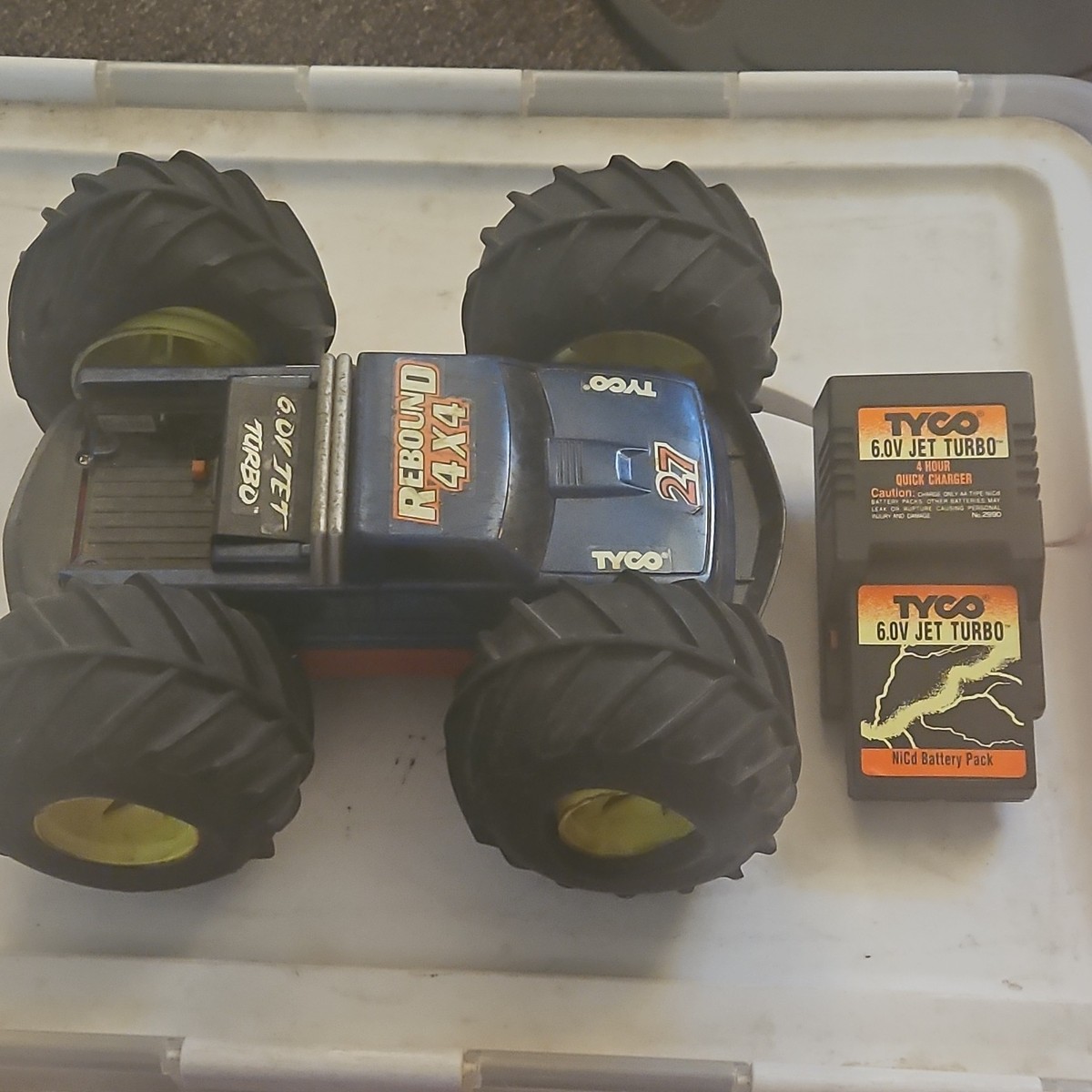 TYCO Rebound 4x4 6.0V Jet Turbo RC Car Blue Black Yellow with