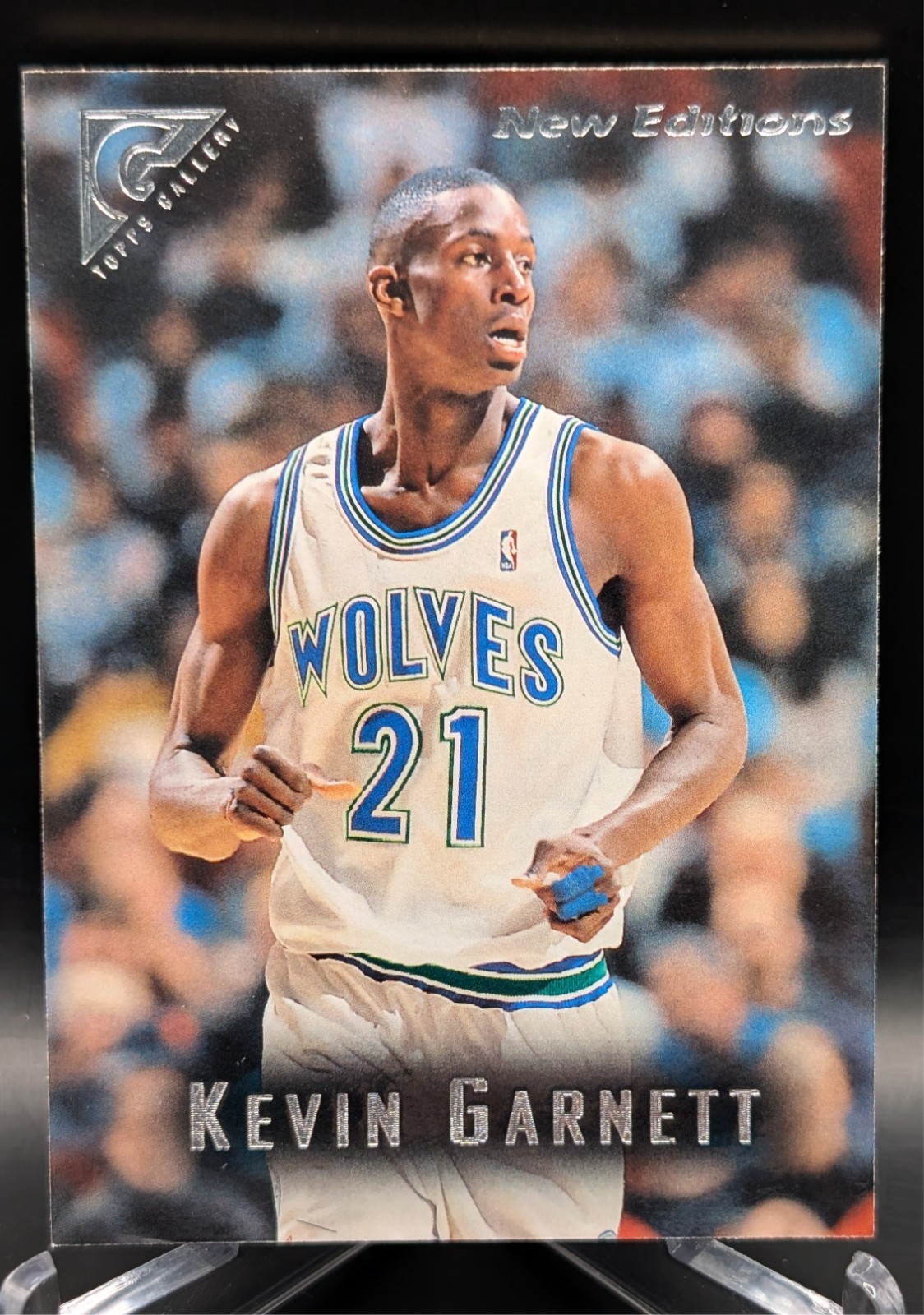 1995-96 Topps Gallery - New Editions Kevin Garnett #41 (RC)