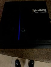 Sony PlayStation 4 Black Home Console Wi-Fi HDMI USB-A Thrasher Sticker