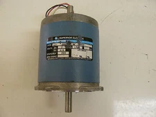SUPERIOR ELECTRIC SLO SYN STEPPING MOTOR4.0 DC V 4.0A 200 STEPS/REV