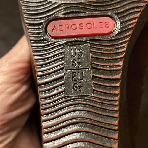 Aerosoles Brown Leather Wedges | Size 8.5 - Picture 4 of 7