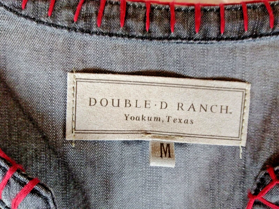 Blusa Double D Ranch, M, negra con corpiño bordado. DS07 Foto 2 de 4
