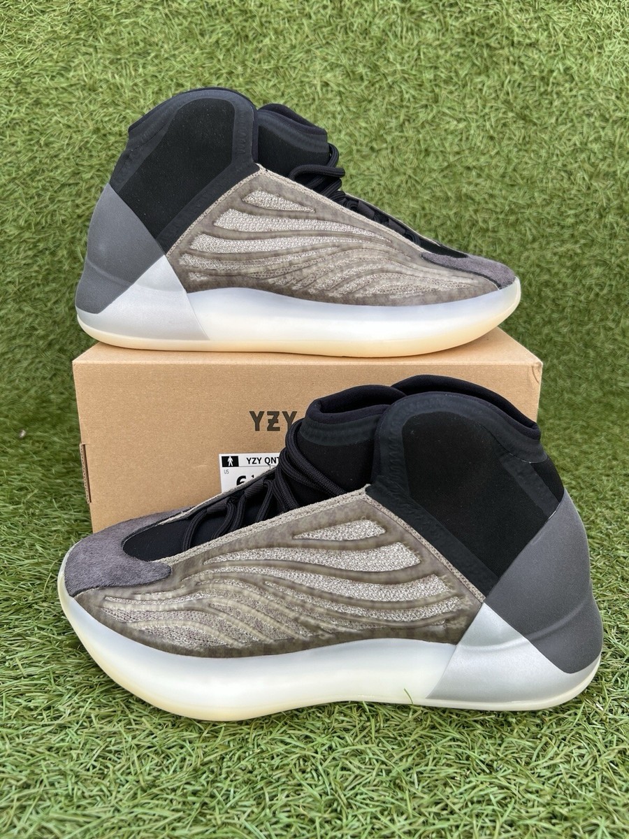 Size adidas Yeezy Quantum Barium
