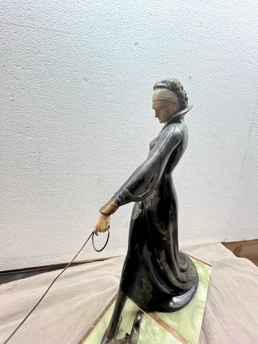 Splendida scultura Art Decò 'Donna e levriero' di Menneville (Ugo Cipriani) - Foto 19 di 21