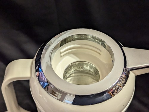Mikasa "Blue Aztec" Thermal Carafe, White w/ Blue Accents, 10 1/2"H - PREOWNED - Picture 11 of 18