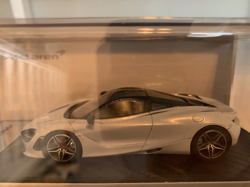 McLaren 720 S 2017 Glacier White TrueScale 1:43 - Image 4 of 4