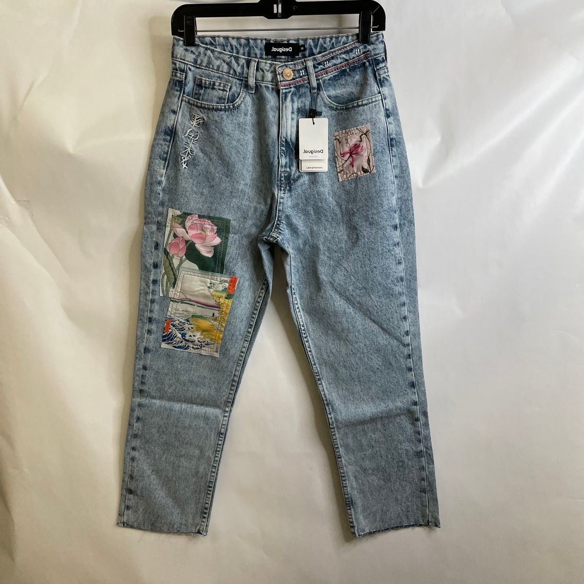 DESIGUAL Straight Cropped Japanese Jeans Womens Size 4 DESIGUAL Straight Cropped Japanese Jeans Womens Size 4