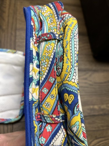 Vera Bradley Petal Paisley 8” X 10” lunch bag - Picture 5 of 5