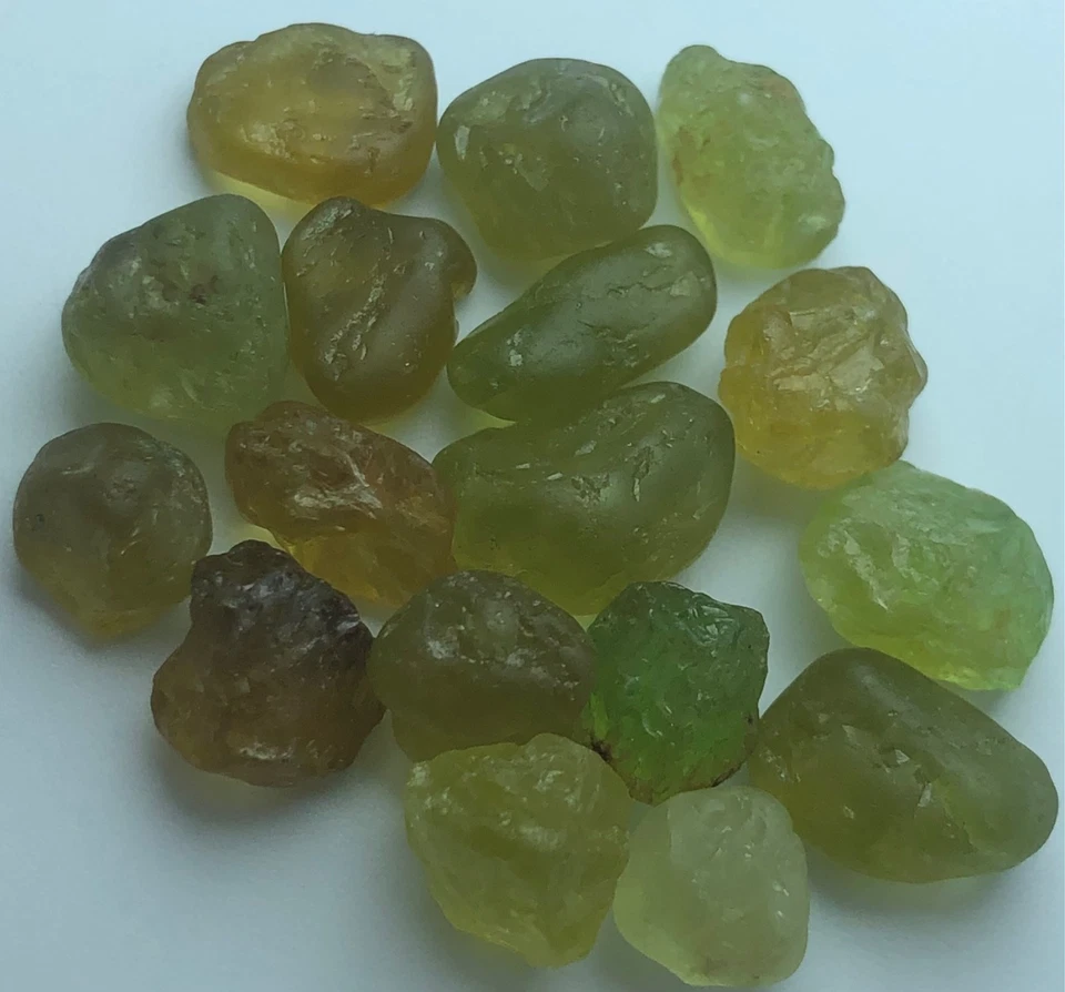 61 Ct Rough Mali Garnet Lot — Untreated Natural Stones — Pure Earth Minerals - Image 4 of 4