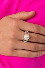 Paparazzi - All American PEARL - White Ring