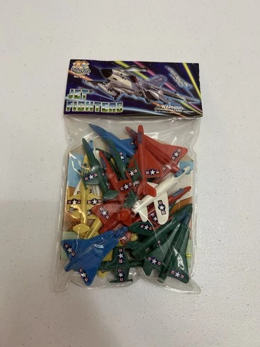 Hing Fat No. 115 Jet Fighters 1980's US Air Force Plastic Planes with Hanger