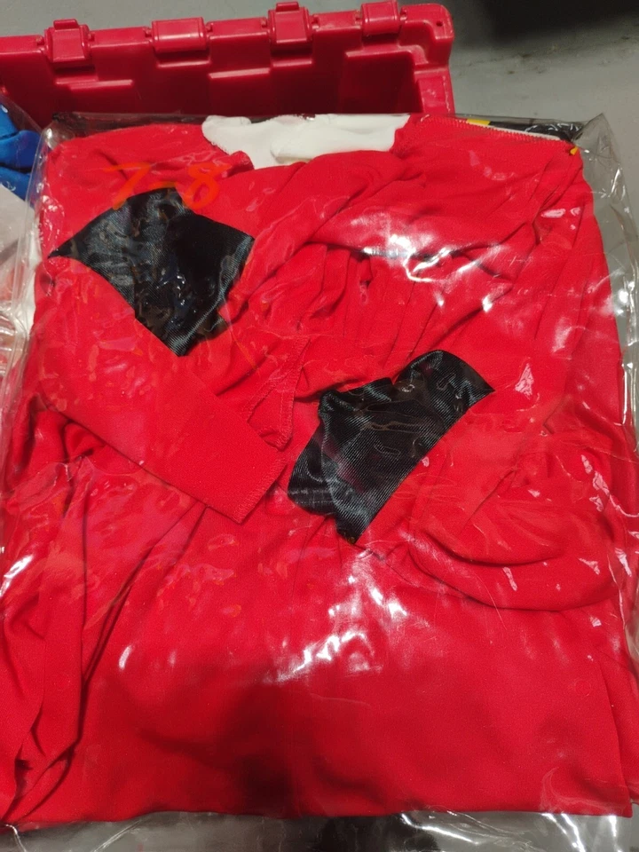 Disfraz de Rangers Fuerza Mística Ranger Rojo Talla 7-8 Med Nuevo Sin Máscara Foto 2 de 2