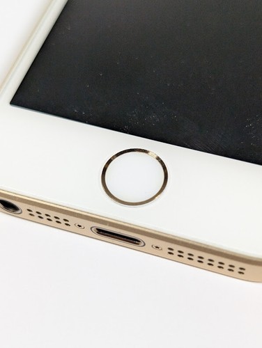 iPhone SE (1st Gen) 16GB - Working, Signs of Use, No Accessories - 第 10/12 張圖片