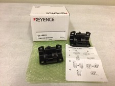 NEW, KEYENCE GL-RB21 DEADSPACE-FREE 2 PIECES BRACKET ASSEMBLY SET, FREE SHIPPING