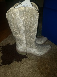 cowboy boots coconuts