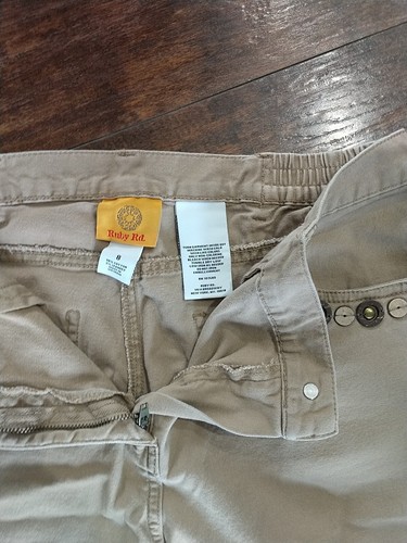 Ruby Rd. Women Khaki Casual Pants 8 With Buttons Around Pockets. - Picture 4 of 5