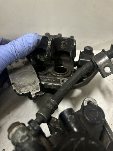 Suzuki Bandit 600 Mk1 Bremssättel vorne - Bild 4 von 8