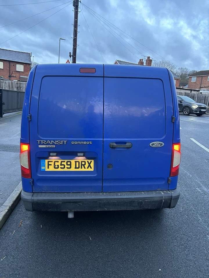 Ford Transit Connect - Image 2 of 4