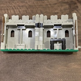 LEGO 6061 Siege Tower Castle 100% Complete W Manual