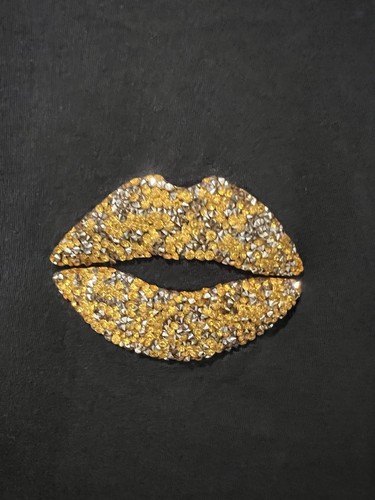 Guess Los Angeles Women's T-Shirt with Sequin Lips Size Small - Y2K - Picture 4 of 6