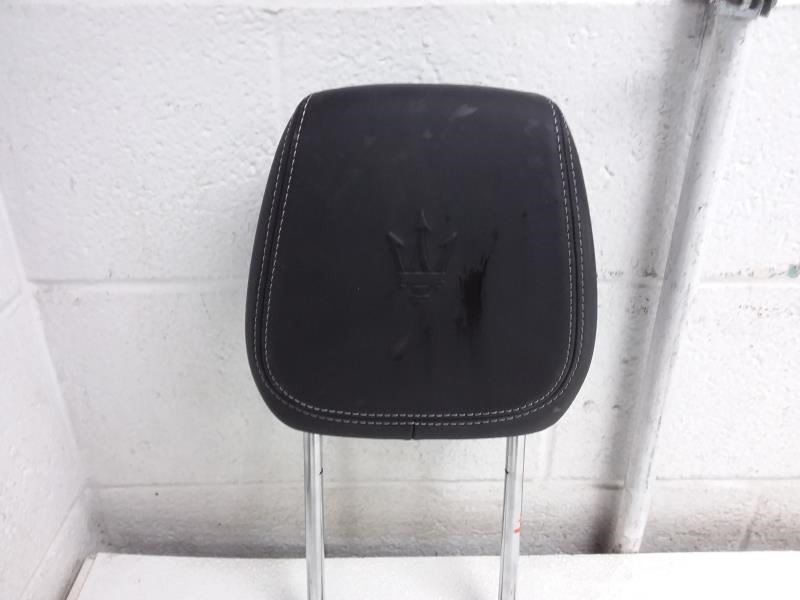 Maserati Grecale 2023 Front Right Headrest Black