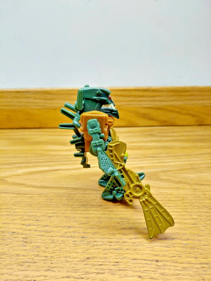 乐高 Bionicle Piraka Zaktan “The Snake”(2006 年)- 麦当劳玩具人偶 — 第 3/4 张图片