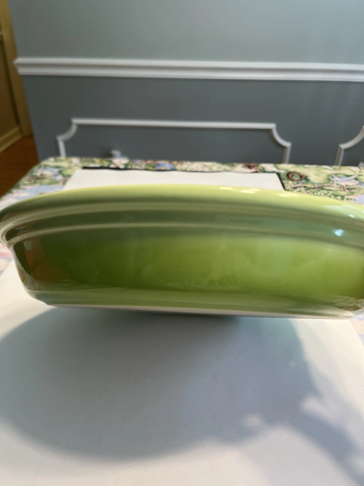 Le Creuset 11.75” Round Kiwi Green Ombré Baking Dish