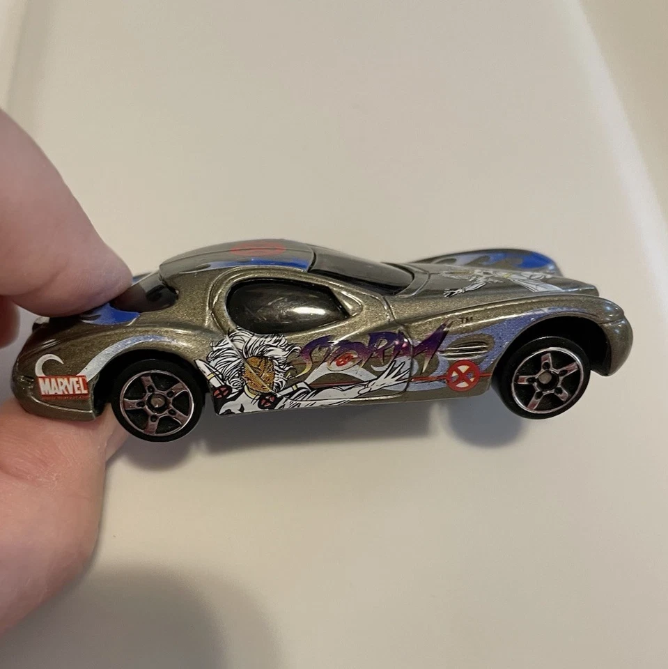 Maisto Marvel Storm Chrysler Atlantic diecast car 1/64 Scale 2002 - Image 3 of 4