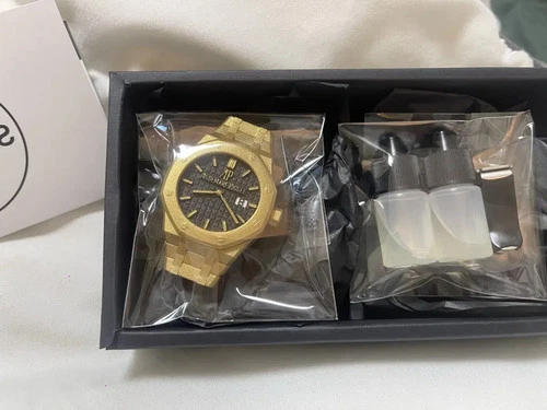 Audemars Piguet Royal Oak Gold Watch Model+ Oil Air Freshener