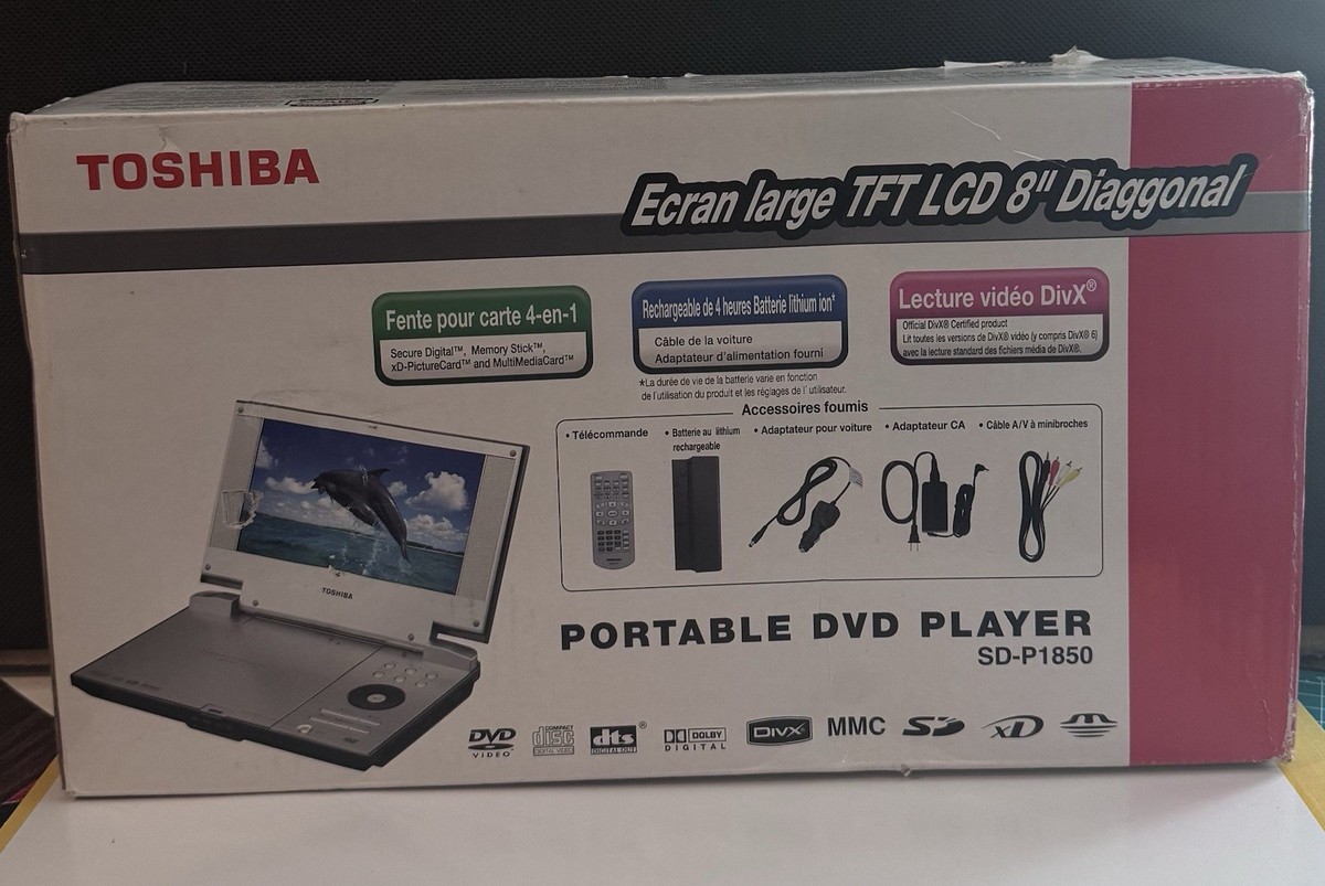TOSHIBA ポータブルDVDプレーヤー SD−P1850SJ Amazon.com: Toshiba SD-P1850 Portable DVD Player with 8-Inch